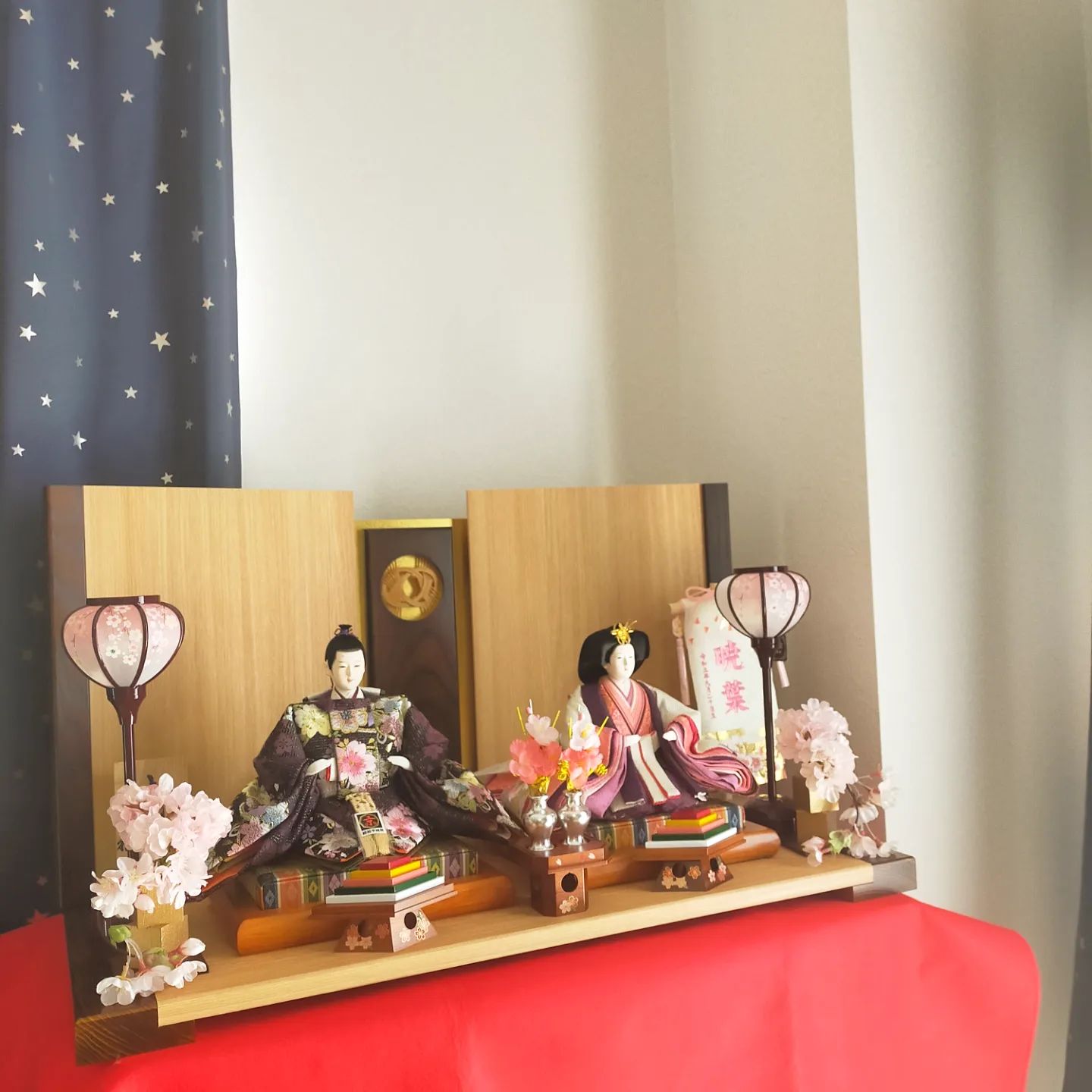 愛知県岡崎市のお客様宅に雛人形を飾り付けいたしました。- from Instagram